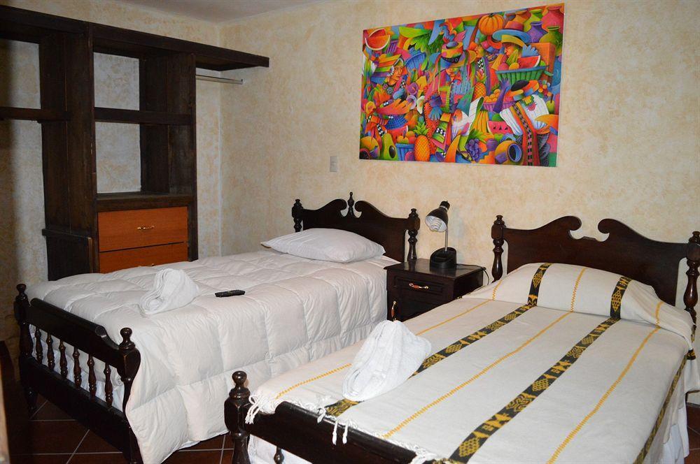 Hotel Y Galeria Uxlabil אנטיגואה גואטמלה מראה חיצוני תמונה