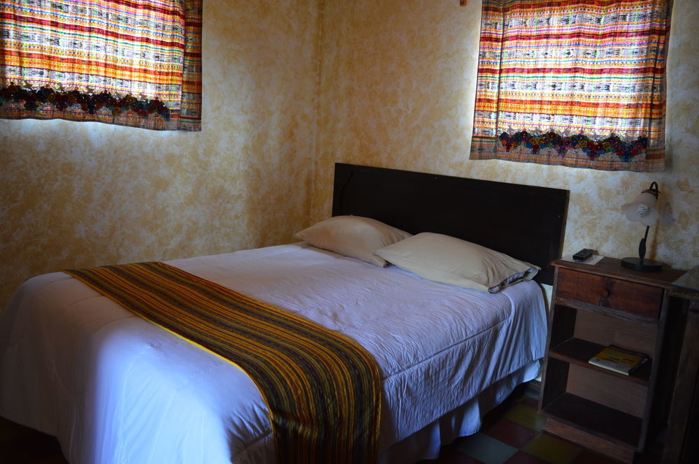 Hotel Y Galeria Uxlabil אנטיגואה גואטמלה מראה חיצוני תמונה