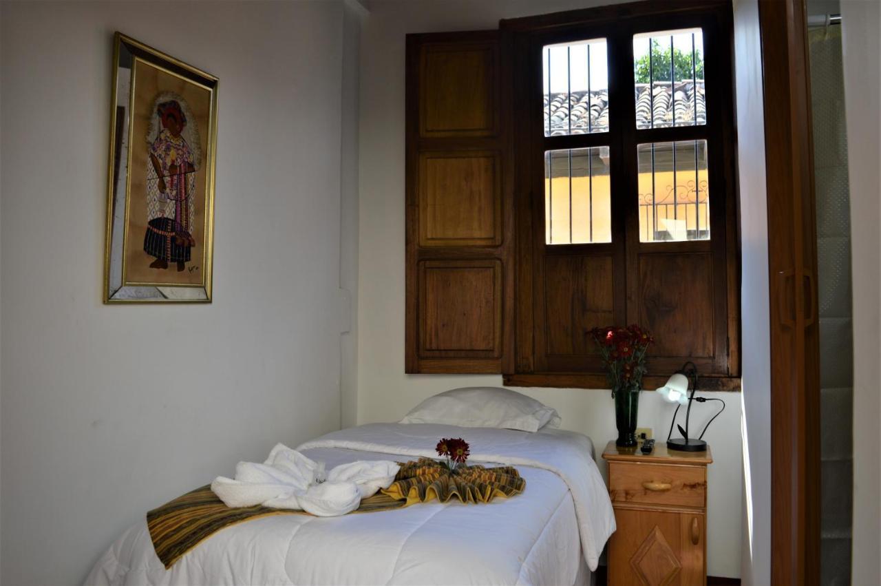Hotel Y Galeria Uxlabil אנטיגואה גואטמלה מראה חיצוני תמונה